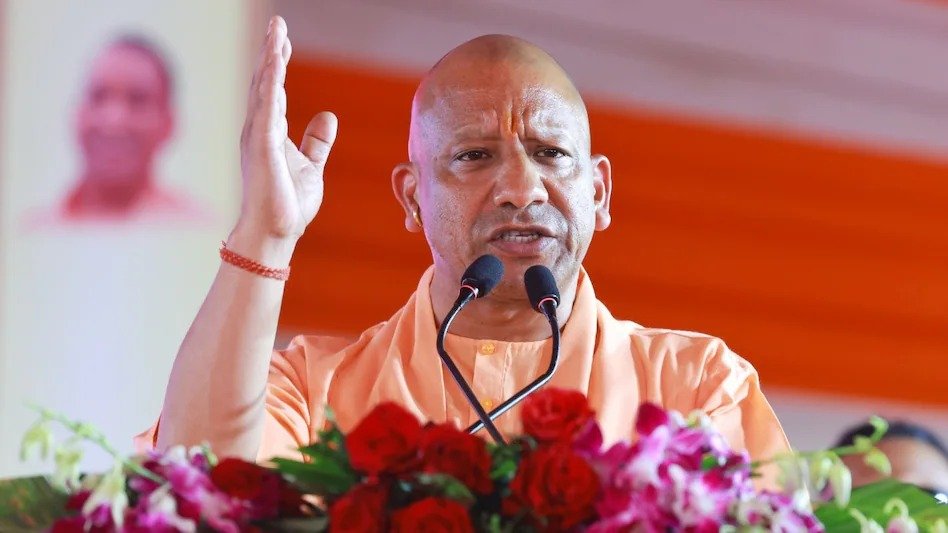 आयुष्मान कार्ड बनाने में रामपुर प्रदेश में अव्वल, एक साल में बने 1.79 लाख कार्ड